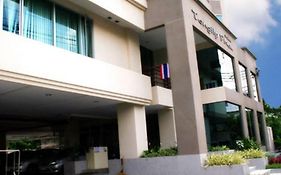 ทองทิพ เพลซ